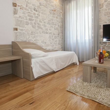 Tifani Luxury Rooms 2 Σπλιτ Εξωτερικό φωτογραφία