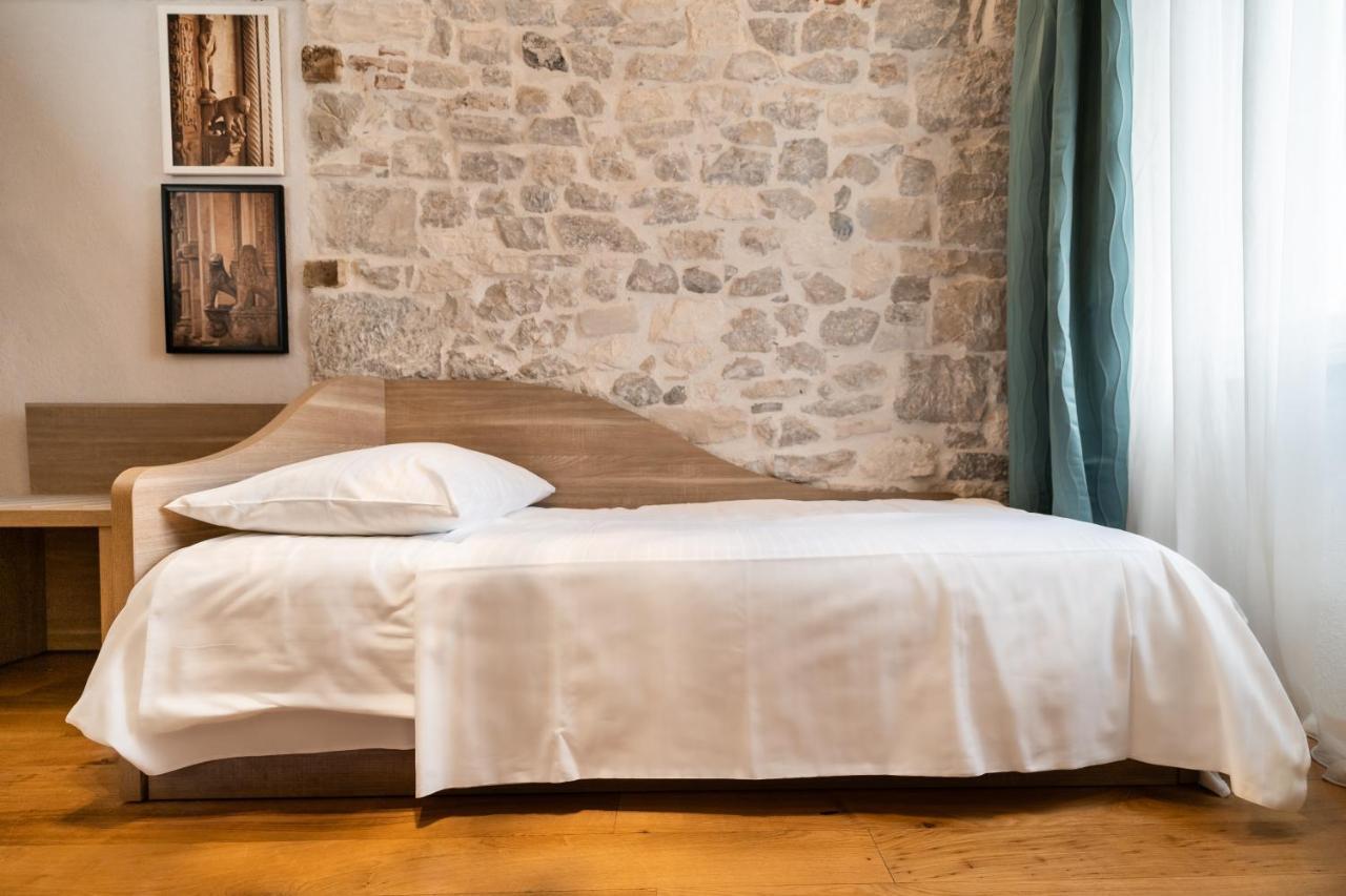 Tifani Luxury Rooms 2 Σπλιτ Εξωτερικό φωτογραφία