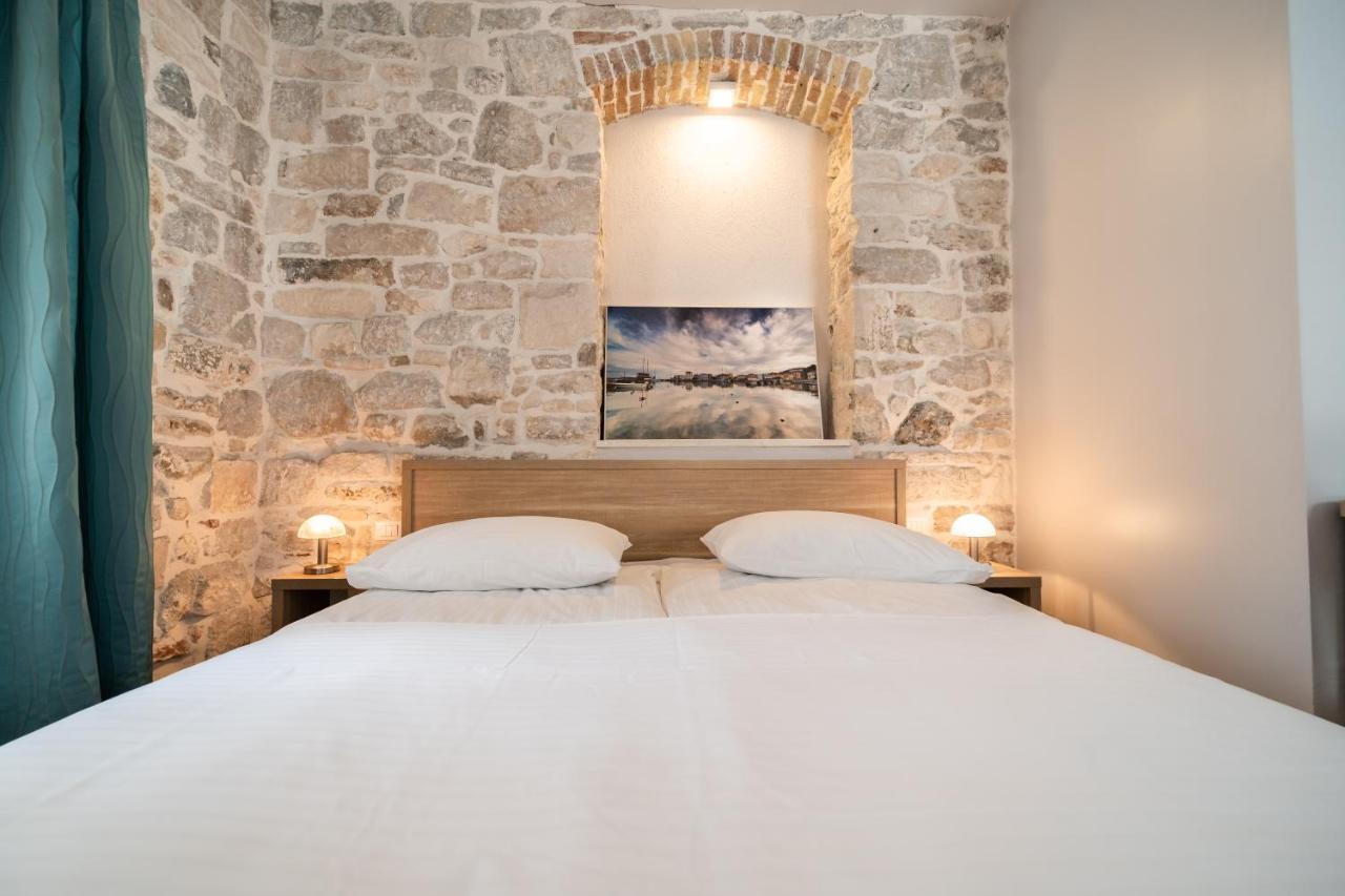 Tifani Luxury Rooms 2 Σπλιτ Εξωτερικό φωτογραφία