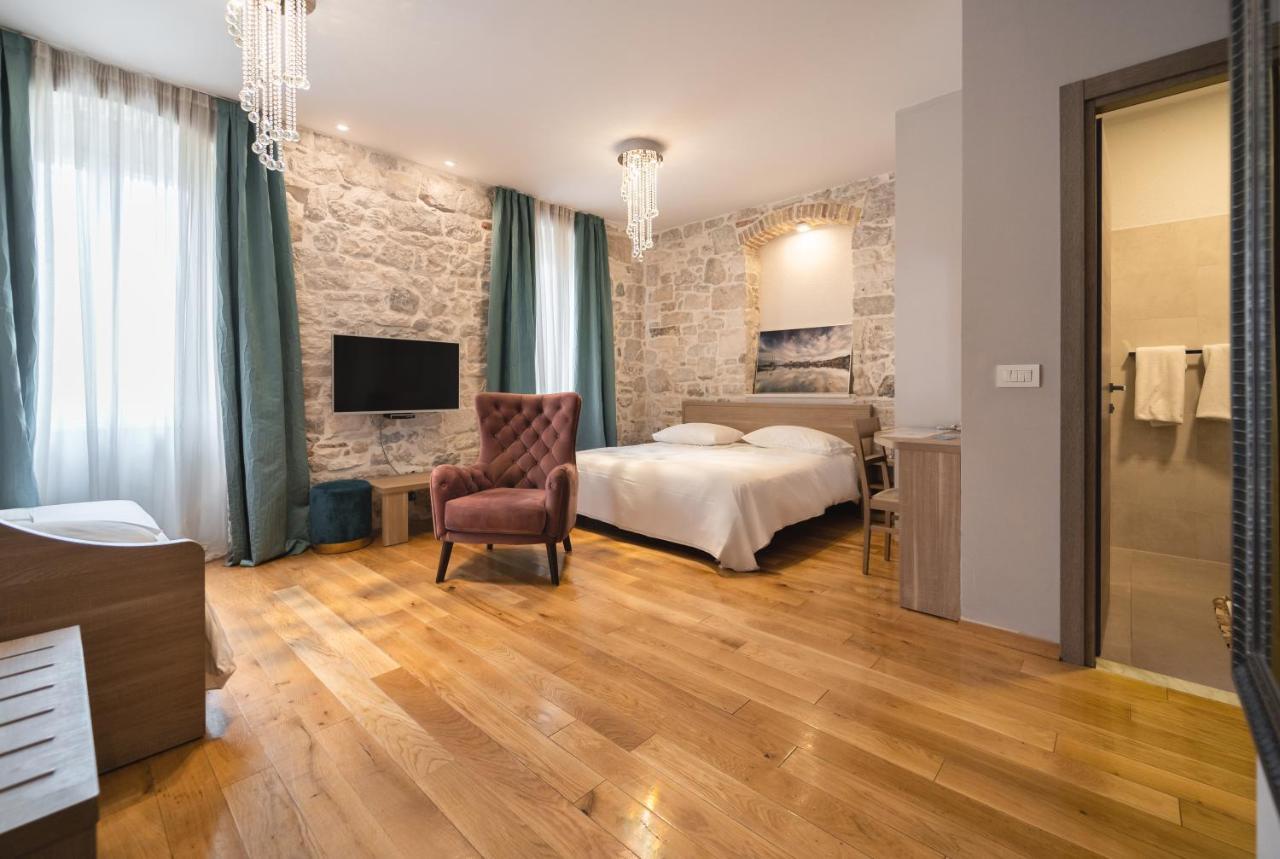Tifani Luxury Rooms 2 Σπλιτ Εξωτερικό φωτογραφία