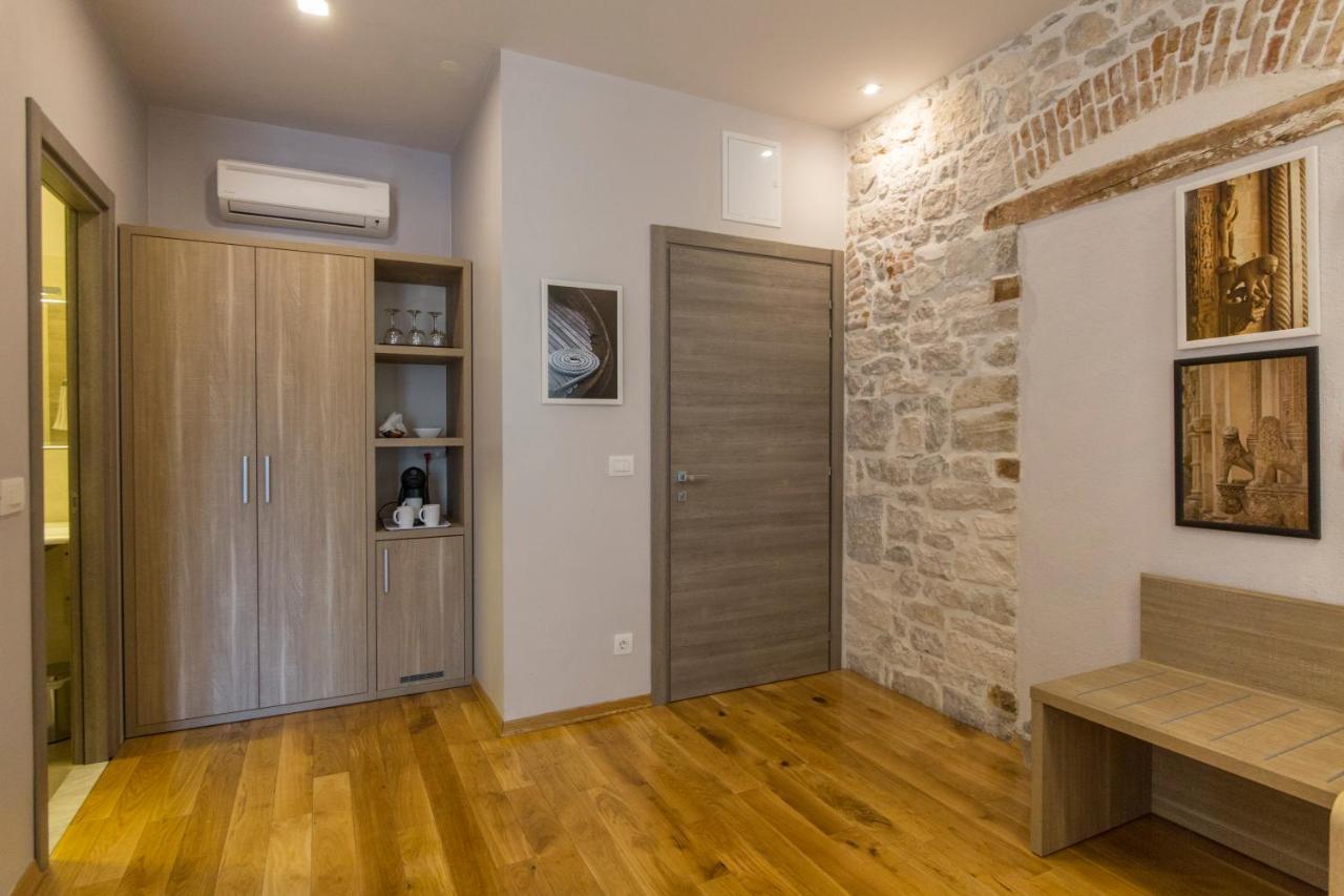 Tifani Luxury Rooms 2 Σπλιτ Εξωτερικό φωτογραφία